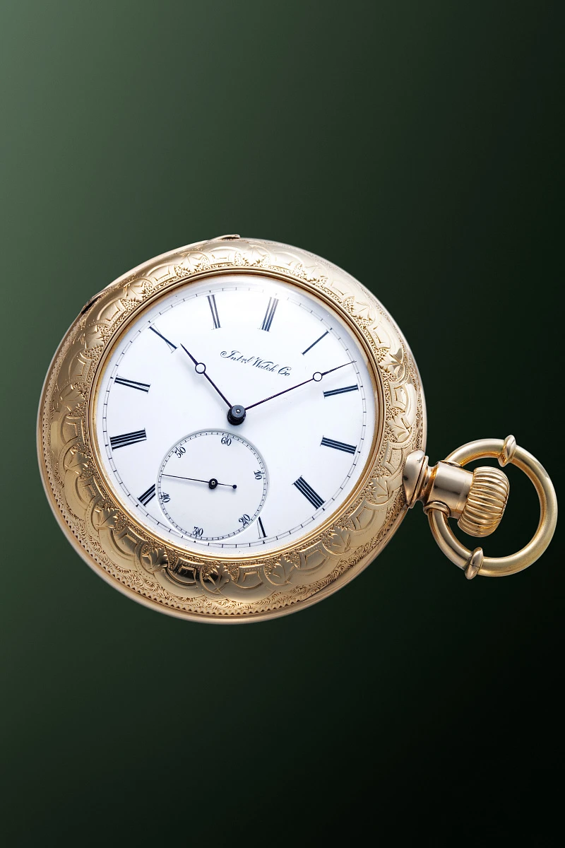Pocket Watch with Fully Engraved Case in 18k Yellow Gold