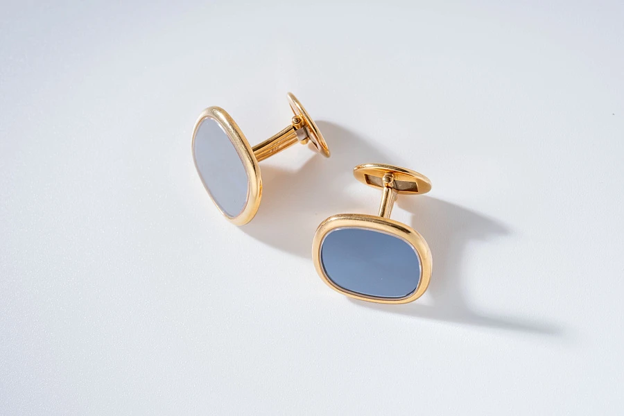 Ellipse Cufflinks in 18k Yellow Gold