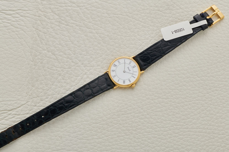Ladies' Dress Watch 2008 Hand-Wound