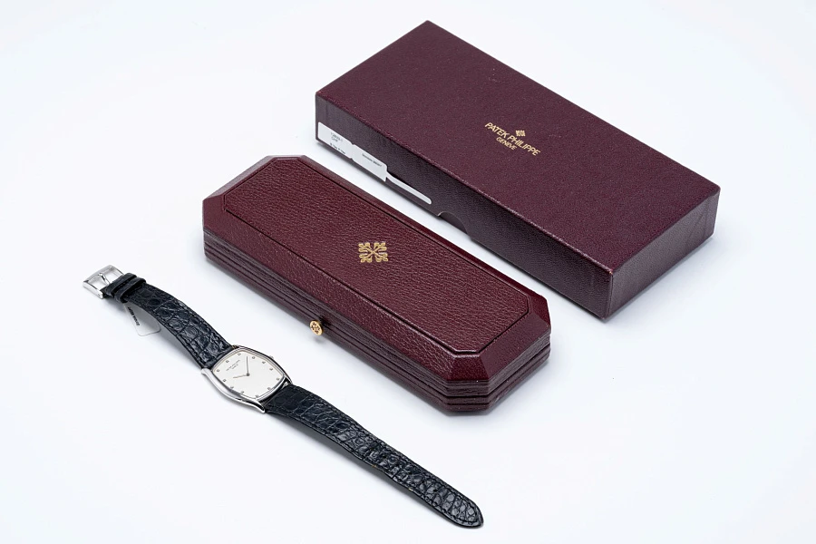 Gondolo Ref. 3842 in Platinum