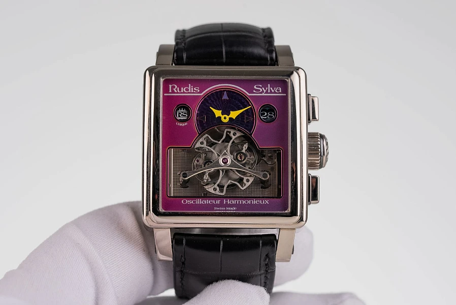 Oscillateur Harmonieux Piece Unique