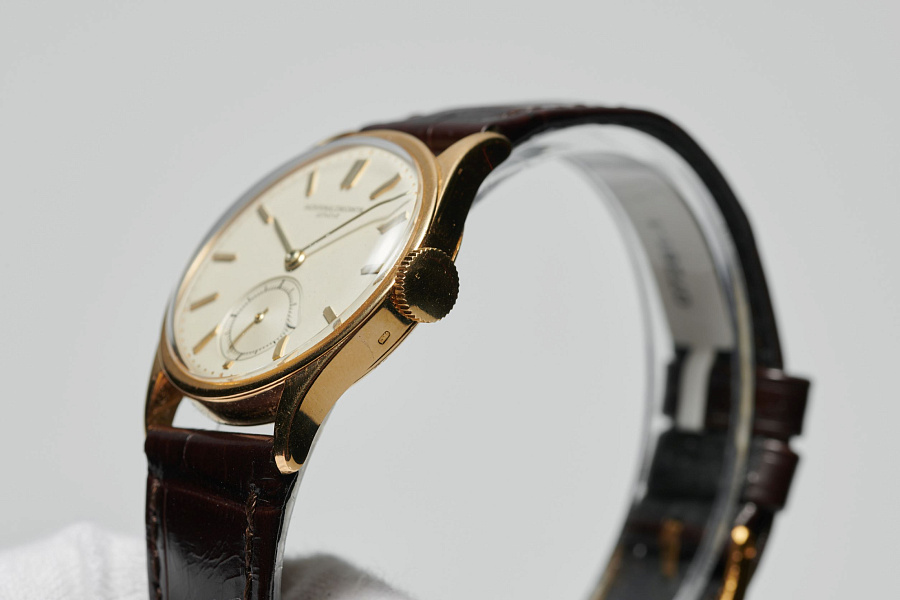Classic Wristwatch