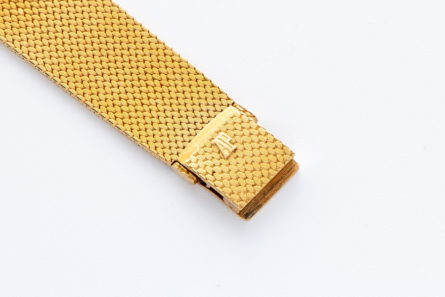 Dress Watch Ref. 674 in 18k Yellow Gold with Pink Patina