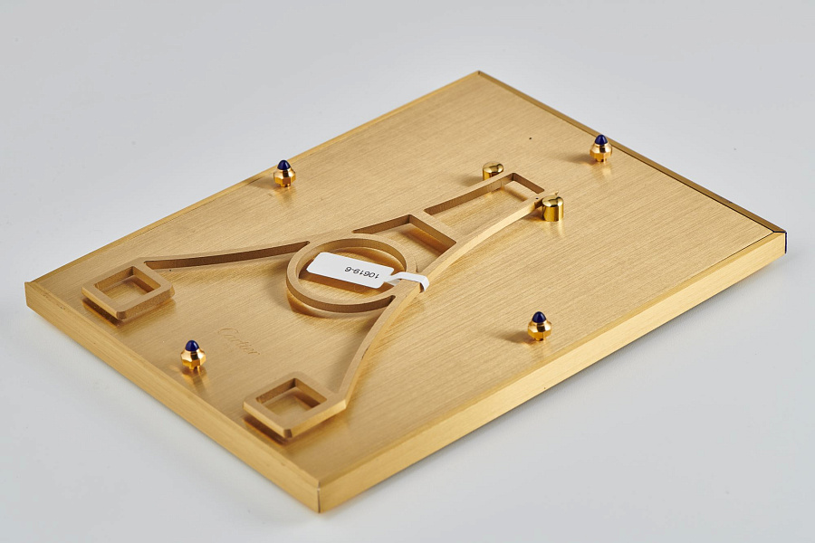 Rectangular and Round Picture Frames