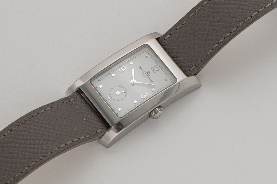 Hampton in Stainless Steel