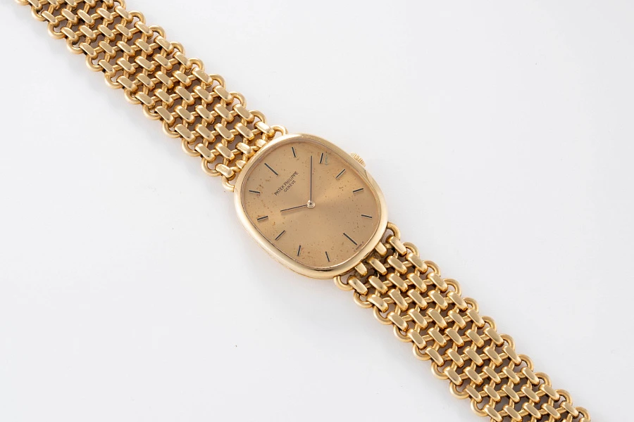 Ellipse Ref. 3848/001 in 18k Yellow Gold