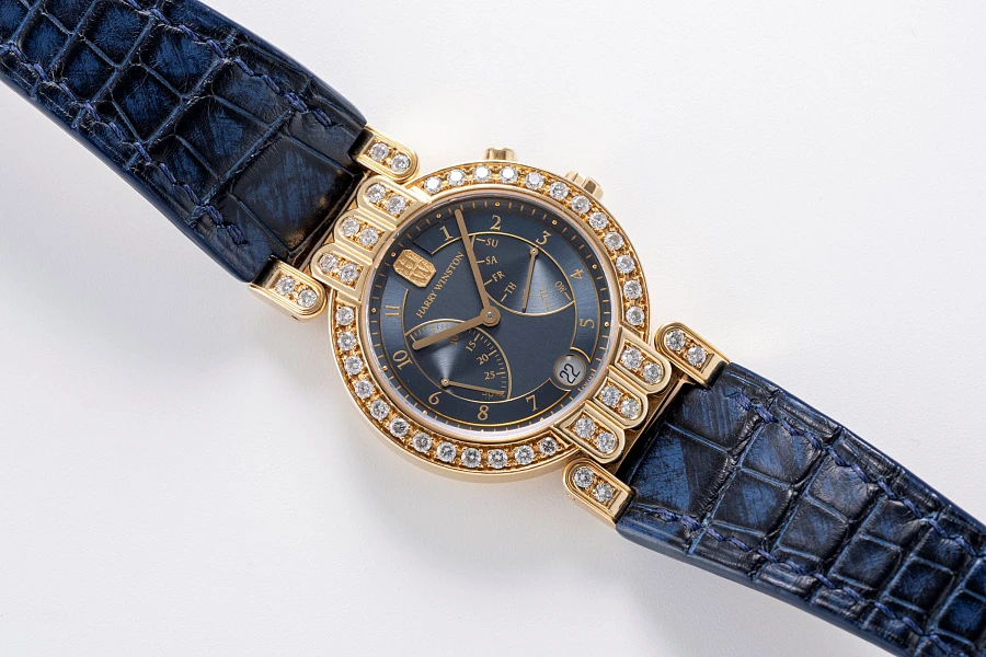 Retrograde Seconds and Day Ref. 200-MAB137R in 18k Yellow Gold with Diamonds
