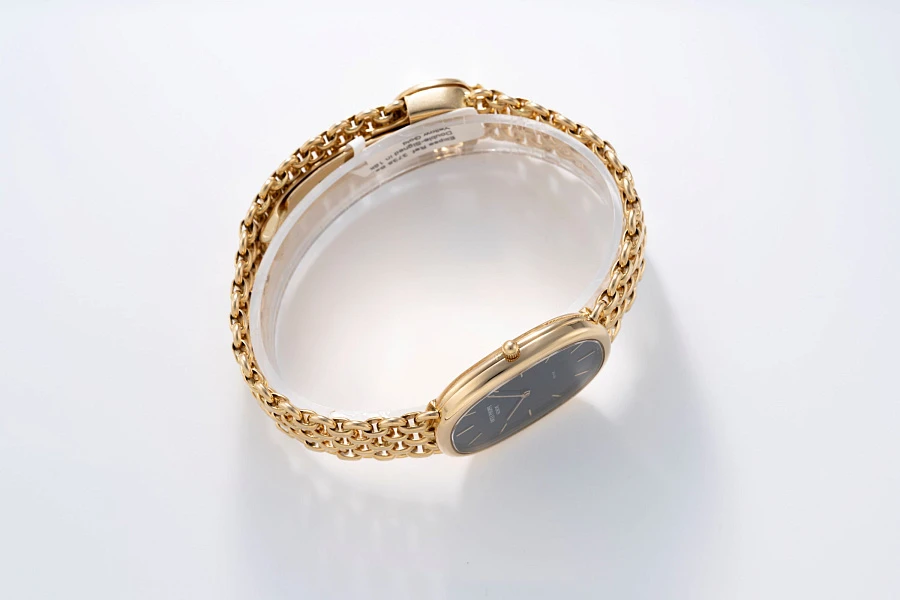 Ellipse Ref. 3738 Beyer Double-Signed in 18k Yellow Gold