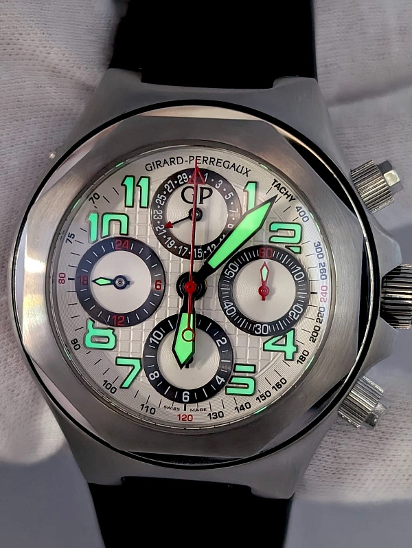 Laureato Evo3 Chronograph