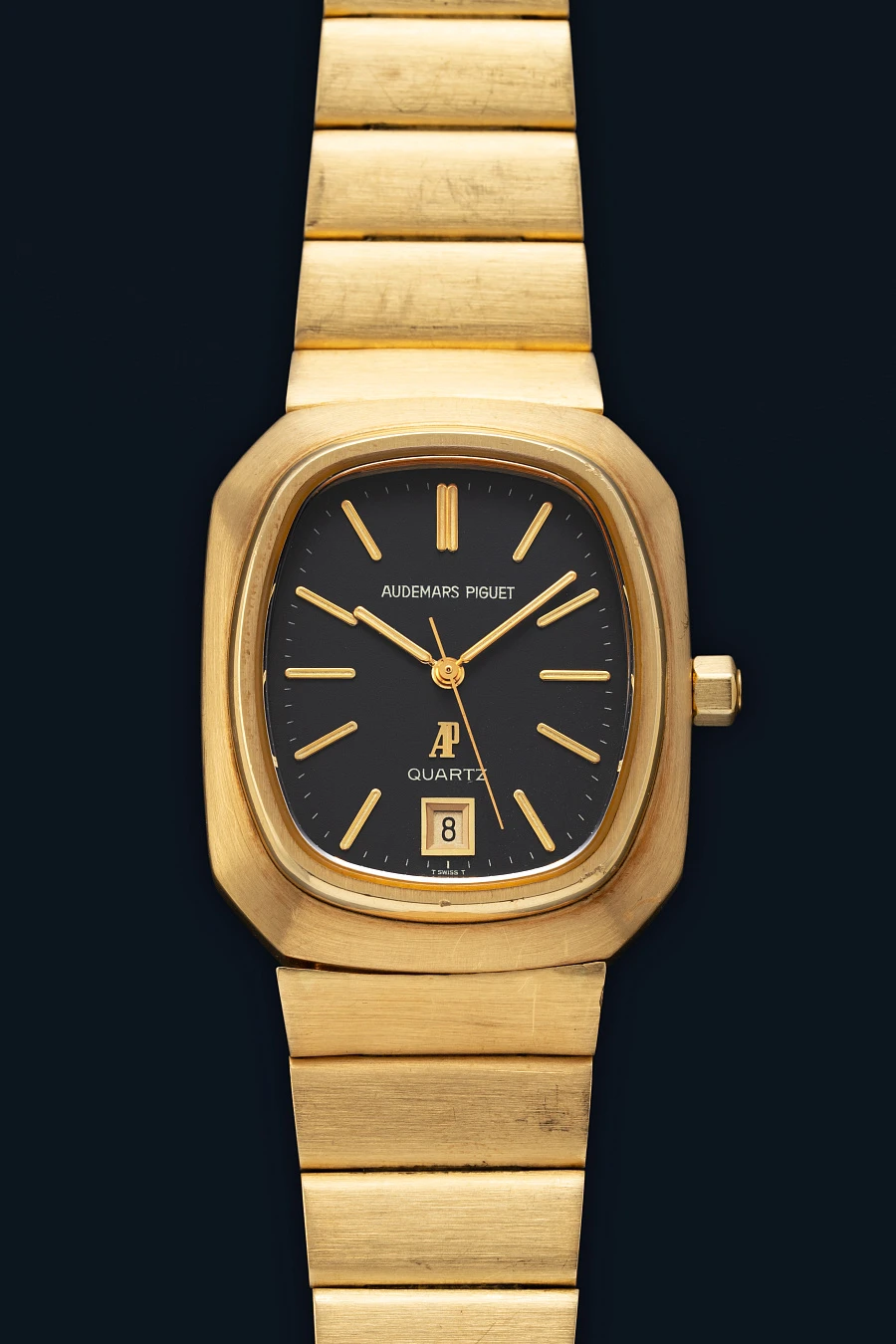 Beta 21 Ref. 6001BA in 18k Yellow Gold