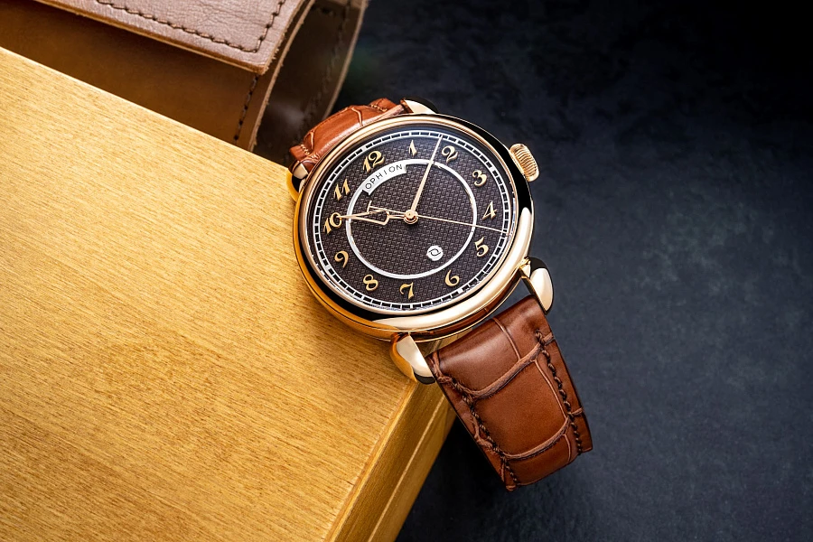 OPH 786 Vélos Rose Gold Tobacco Guilloche Limited Edition