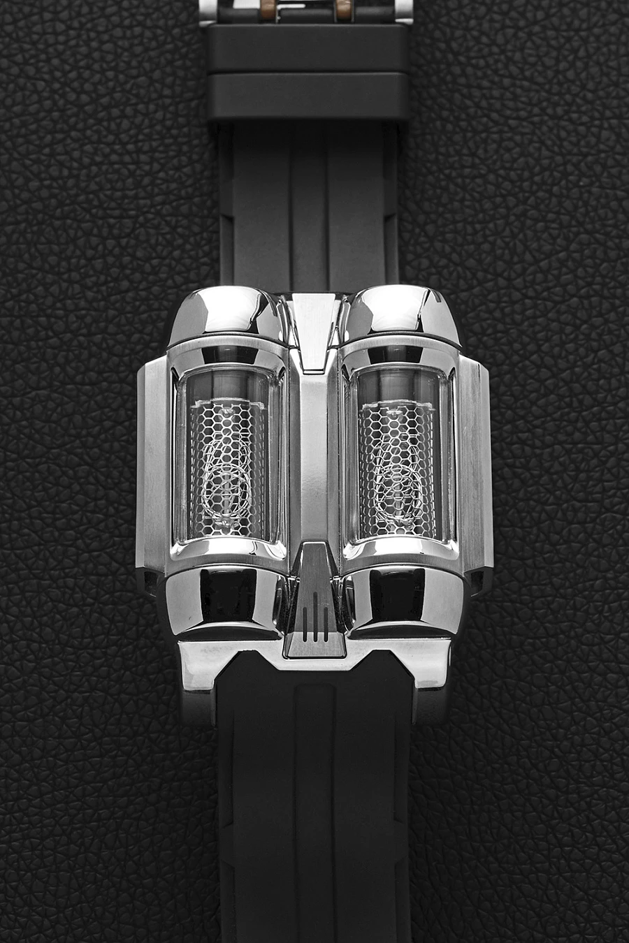 IN-16 Nixie N°001/999