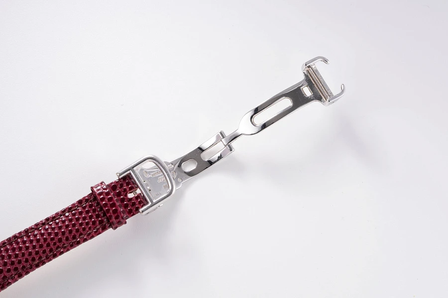 Tank Américaine Ref. 2489 in 18k White Gold with Factory Diamonds