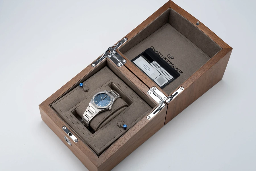 Laureato Diamonds Ref. 81005D11A431-11A in Stainless Steel