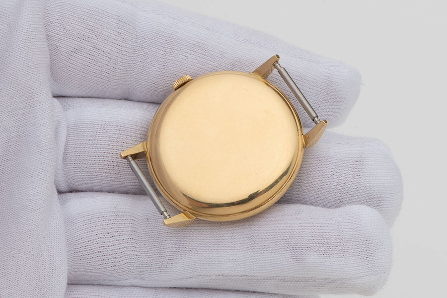 Dress Watch in 18K Yellow Gold