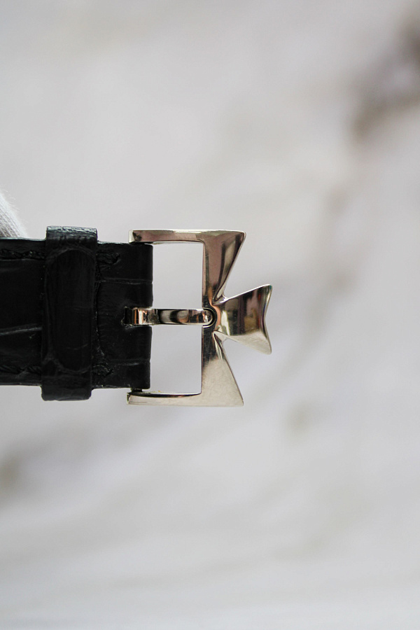 Patrimony Traditionnelle Date Automatic White Gold