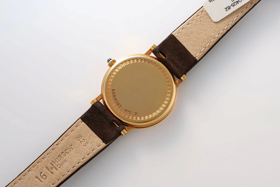 Classique in 18k Yellow Gold