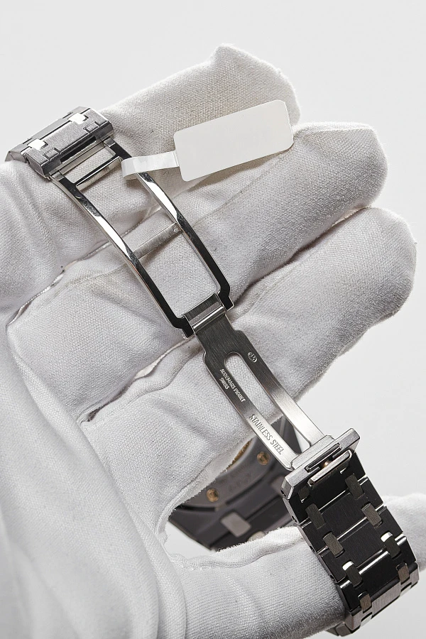 Audemars Piguet Royal Oak Perpetual Tantalum/Platinum