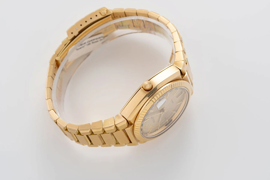 First Series Texano Ref. 5100 in 18k Yellow Gold