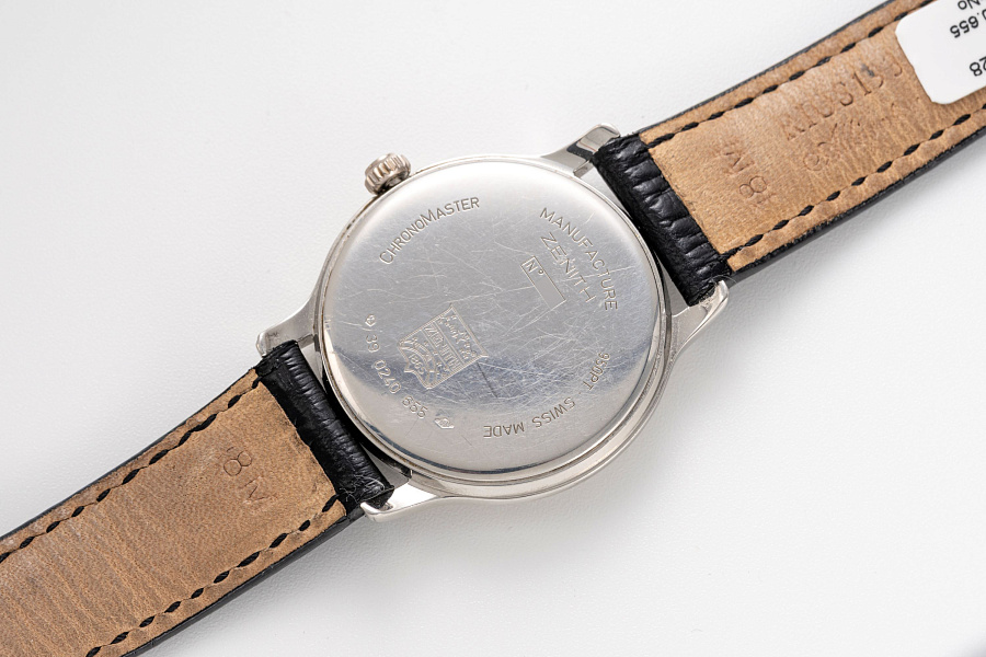 Power Reserve and Date Ref. 39.0240.655 in Platinum