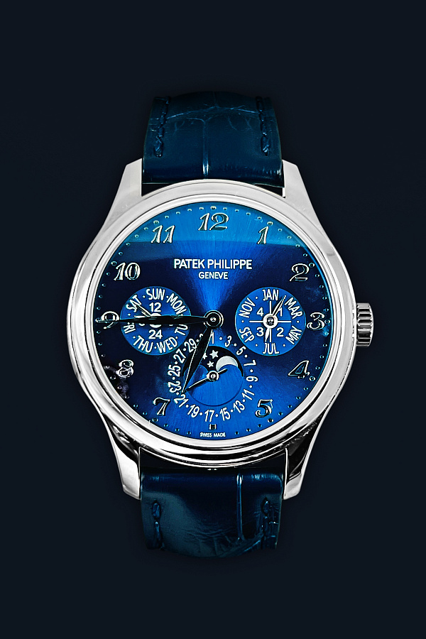 Perpetual Calendar 5327 White Gold