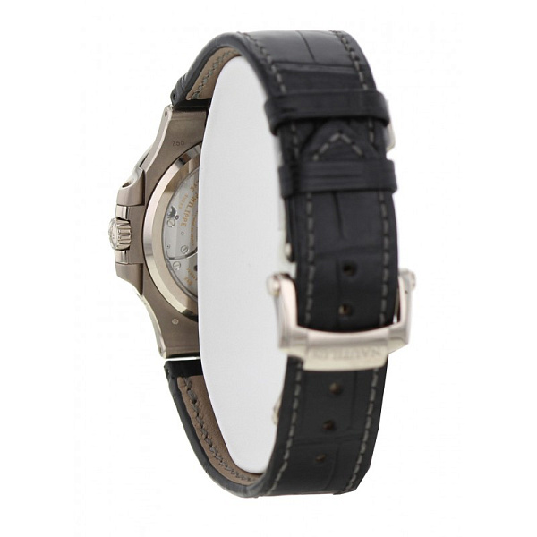 Nautilus 5712 White Gold