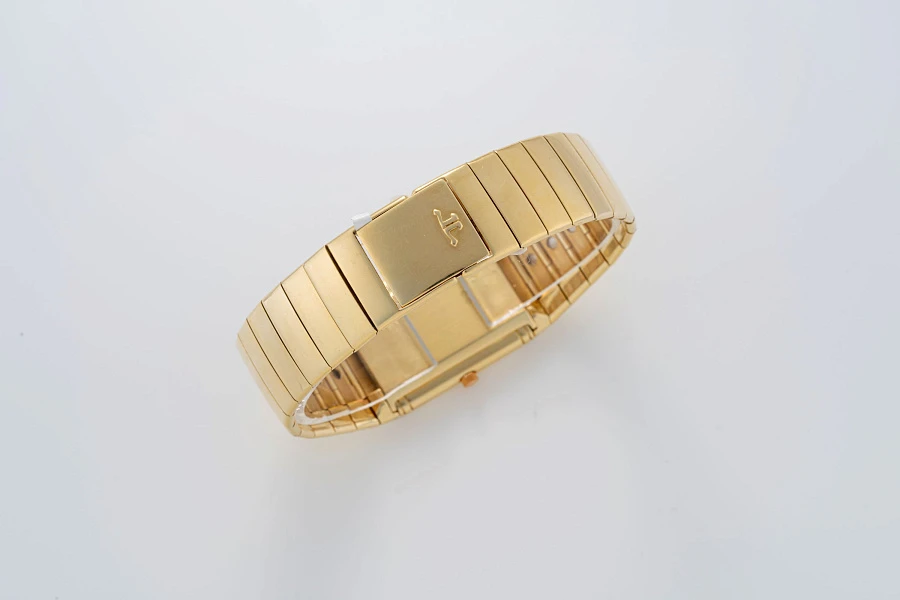 Reverso Quartz in 18k Yellow Gold on Rare Bracelet