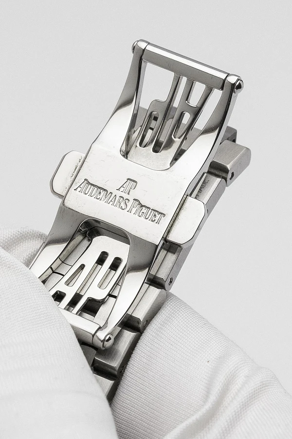 Audemars Piguet Dual Time