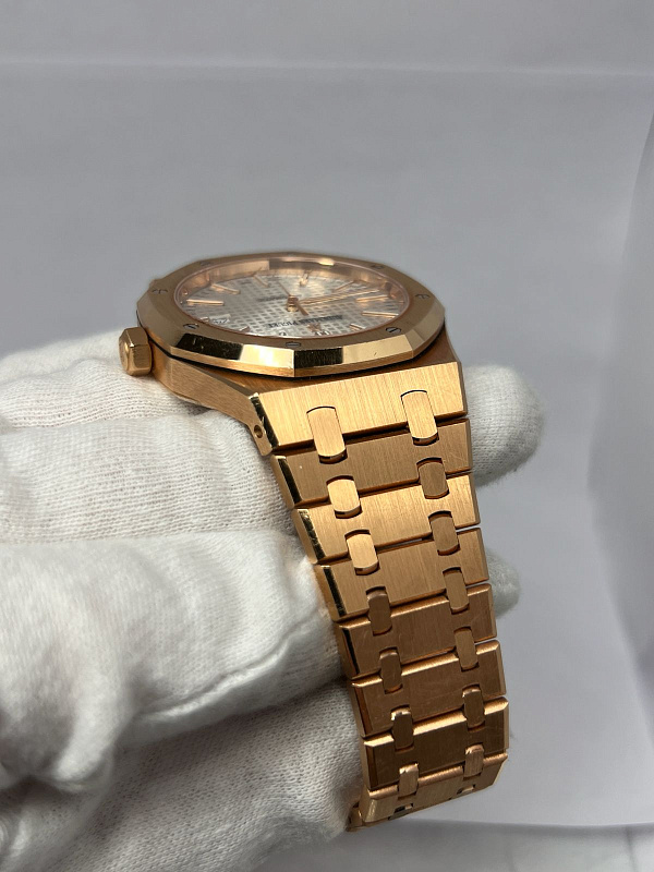 Royal Oak Selfwinding 15400 Rose Gold