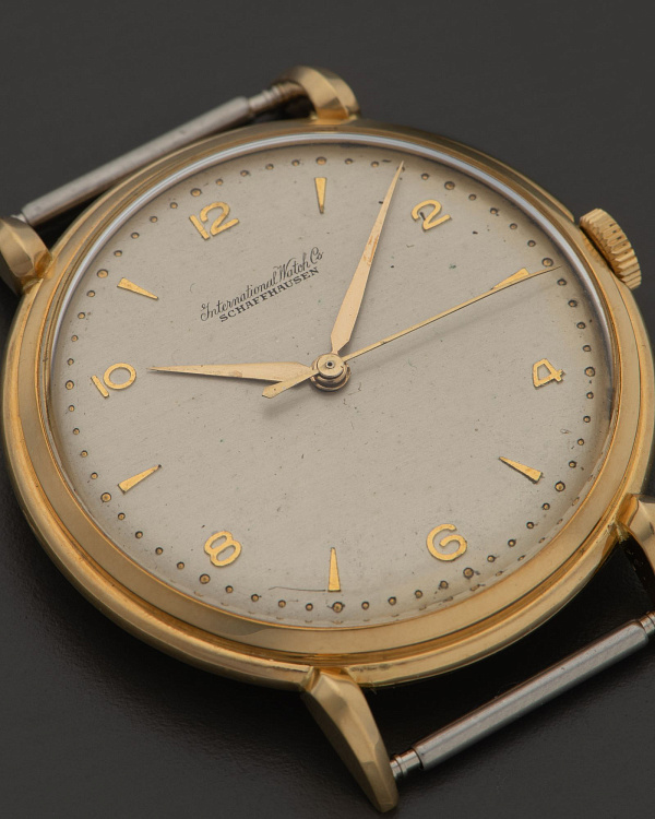 Dress Watch in 18K Yellow Gold
