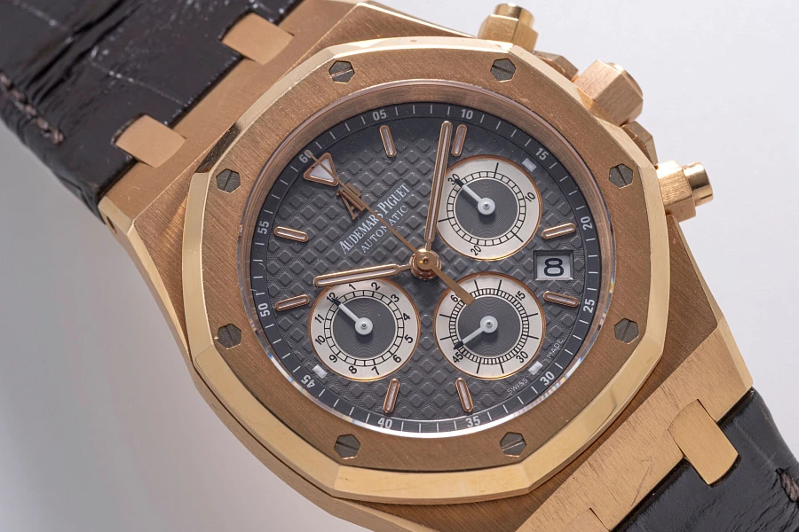 Royal Oak Chronograph Ref. 26022OR  in 18k Rose Gold