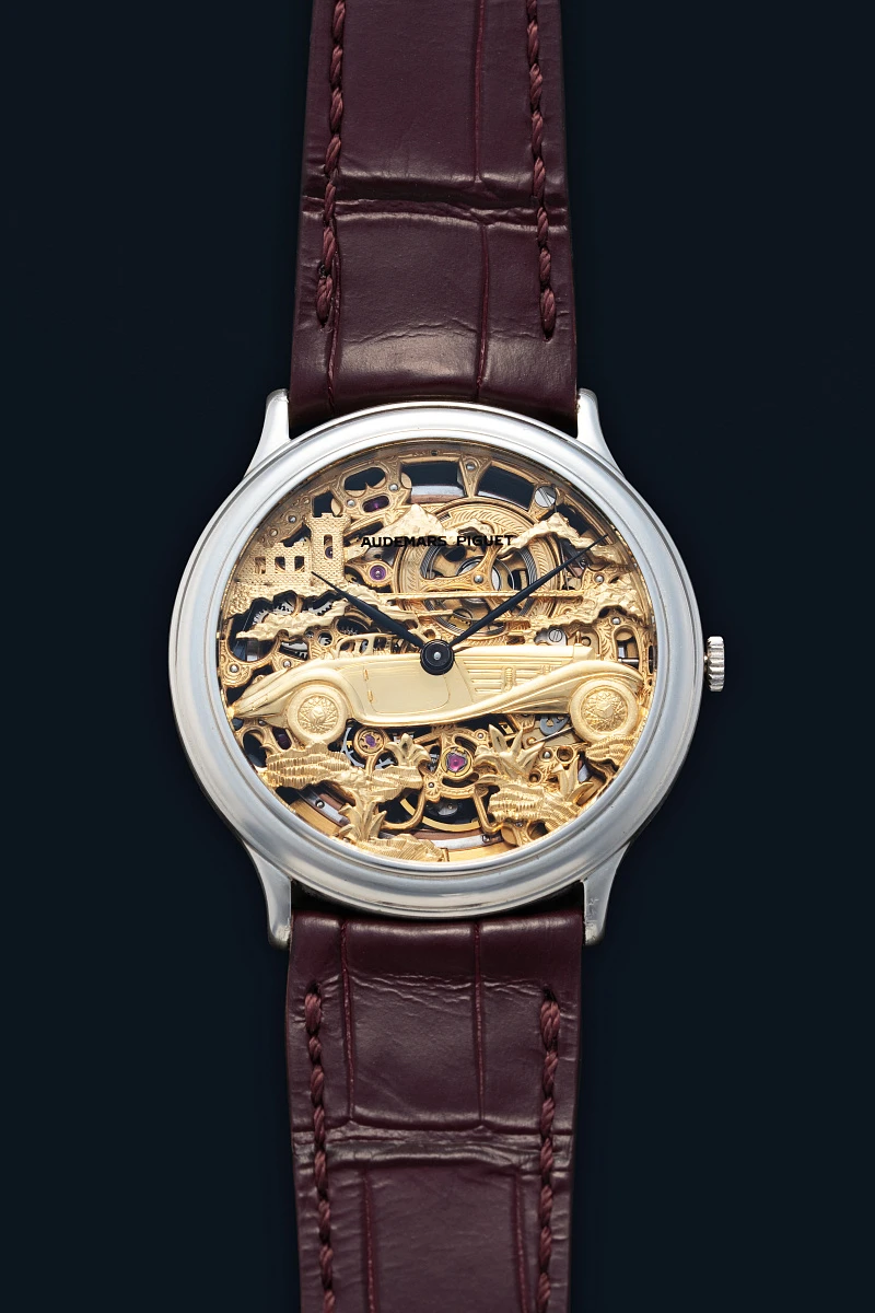 Mercedes Benz 500K Roadster in Platinum