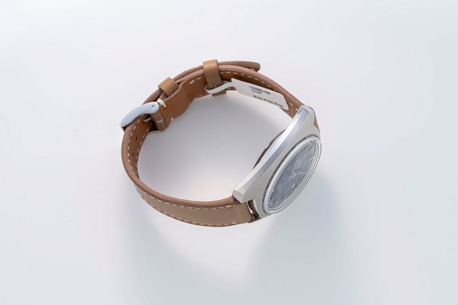 Genève Electronic F300Hz Cushion Case Ref. 198.030 in Stainless Steel