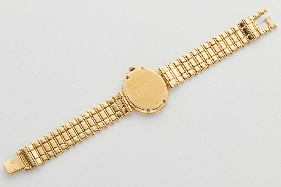 Diamond-Set Ladies Watch in 18K Yellow Gold