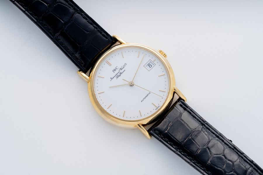 Portofino Ref. IW351301 in 18k Yellow Gold