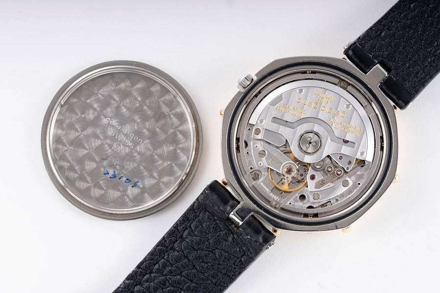 Calendar Ref. G.2983.7 in Stainless Steel and 18k Yellow Gold