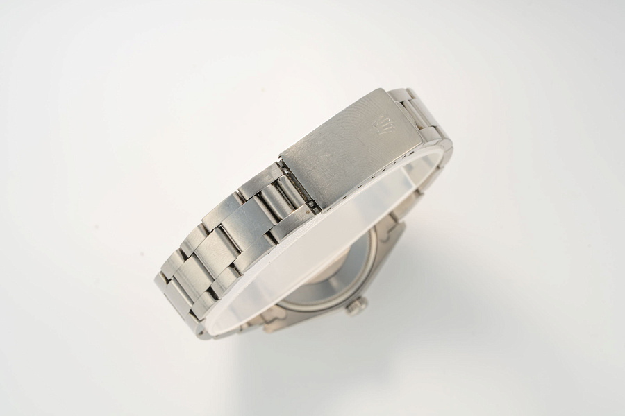 Oyster Perpetual Date Ref. 1500 in Stainless Steel