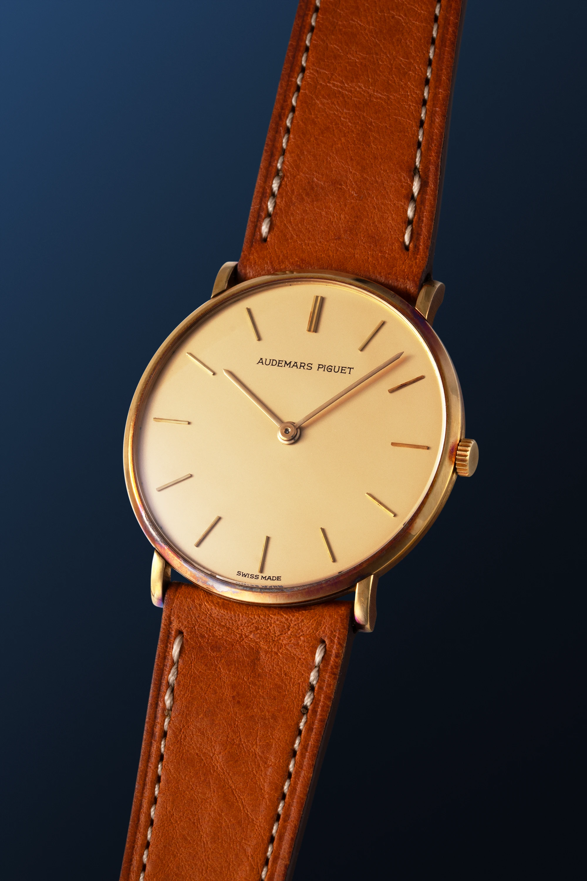 Ultra Thin Dress Watch Ref. 4539 in 18k Yellow Gold