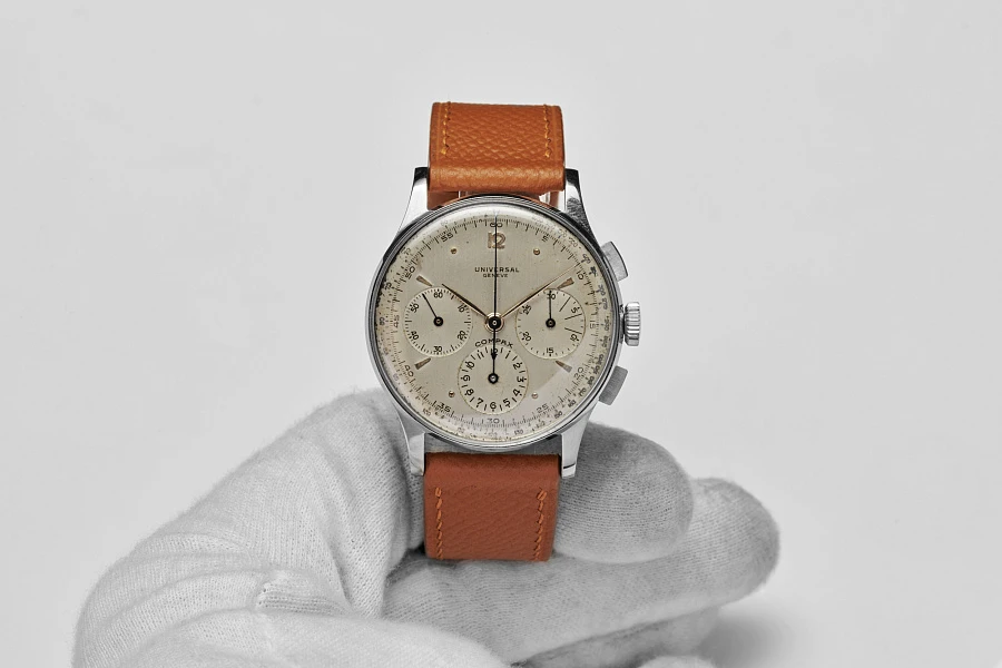 Universal Geneve Compax