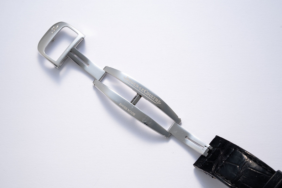 Cushion Case Automatic Prototype with Linen Dial