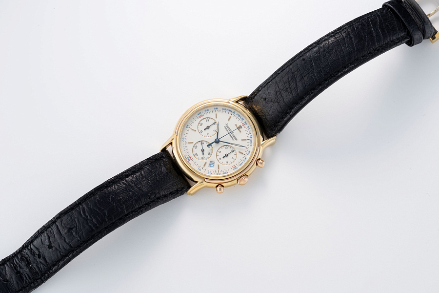Odysseus Quartz Chronograph Ref. 165.7.3 in 18k Yellow Gold