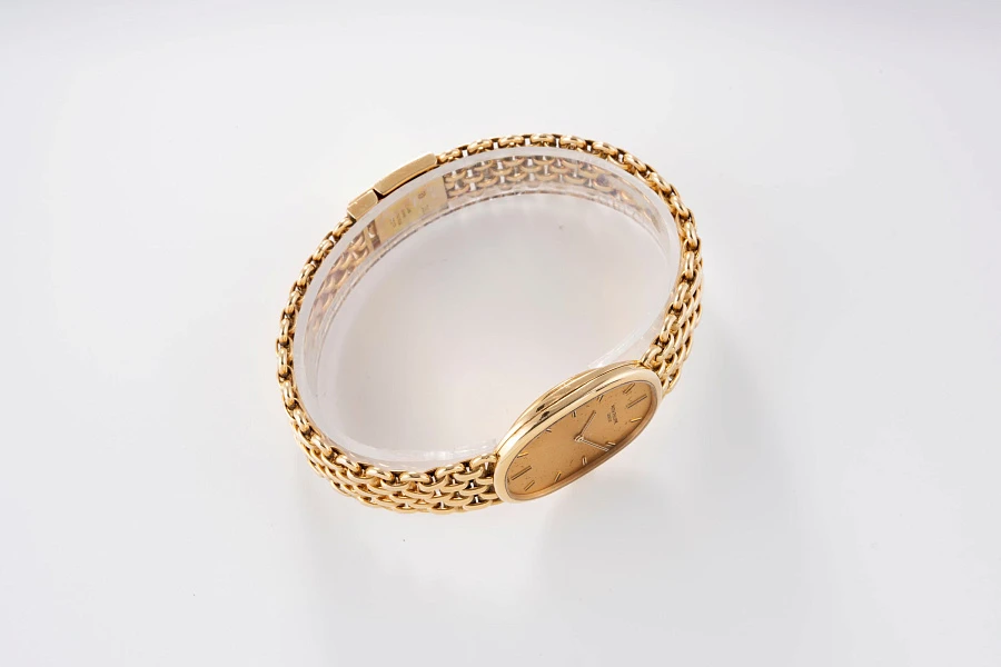 Ellipse Ref. 3848/001 in 18k Yellow Gold