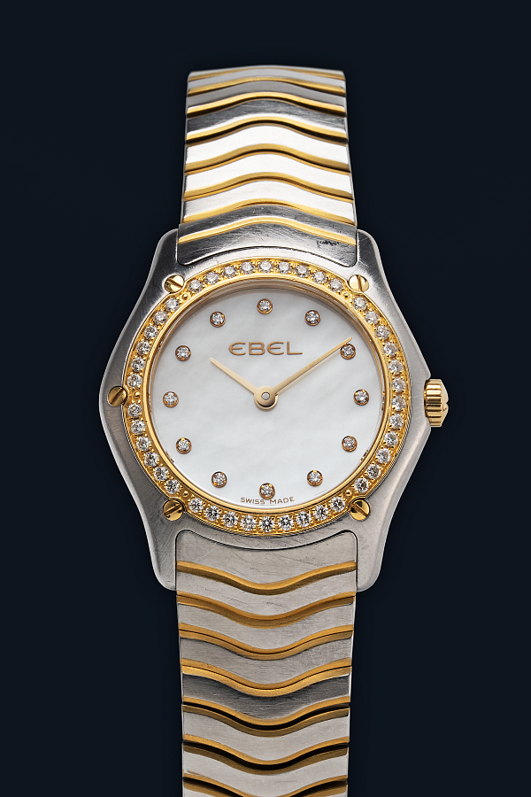 Classic Wave with Mother of Pearl Dial and Diamonds