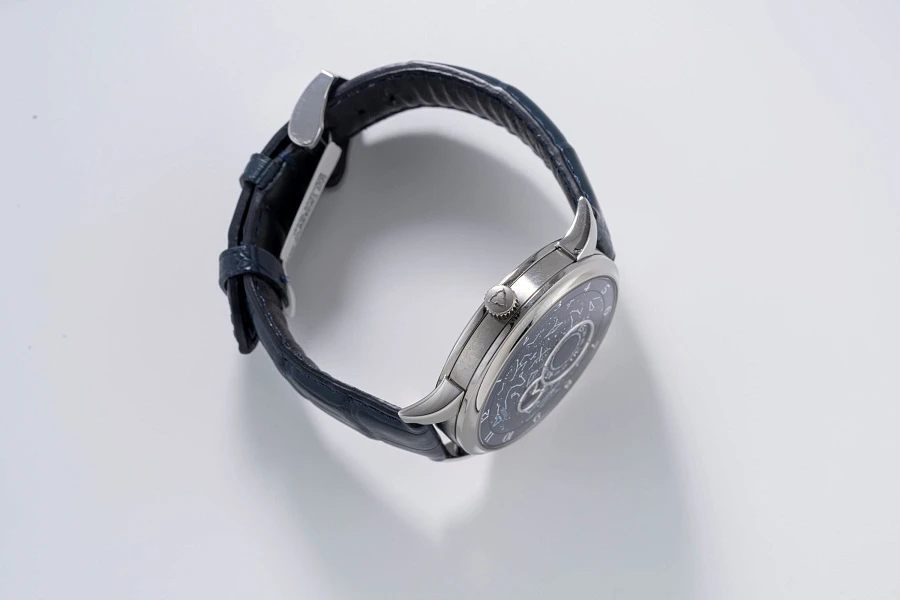 Nuit Fantastique 'Secret' Ref. NF05SB in Stainless Steel