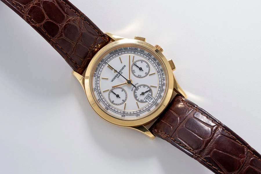 Historiques Chronograph Ref. 4900/2 in 18k Yellow Gold