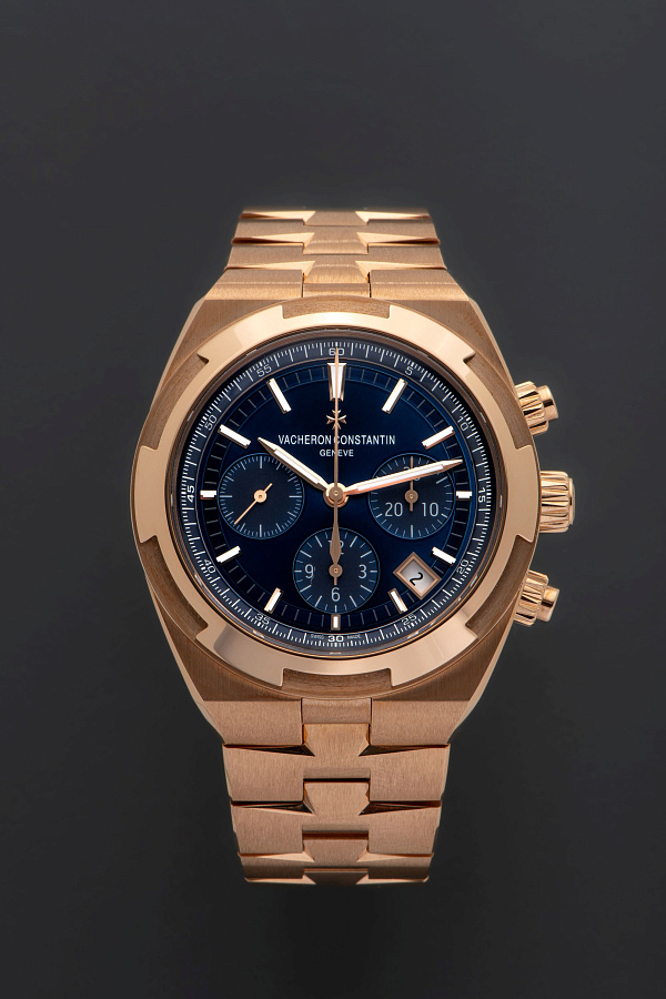 Blue Dial Overseas Chronograph Ref. 5500V in 18k Rose Gold