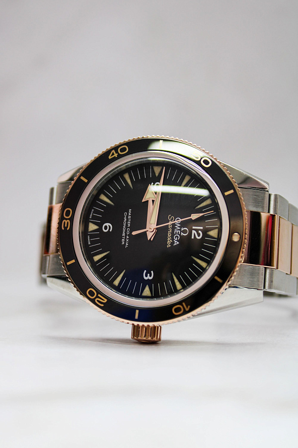 Seamaster 300 Master Co-axial Chronometer Steel & Sedna Gold