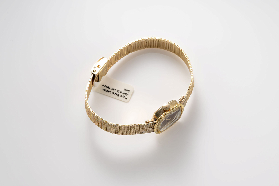 Rope Bezel Ladies Watch in 14k Yellow Gold