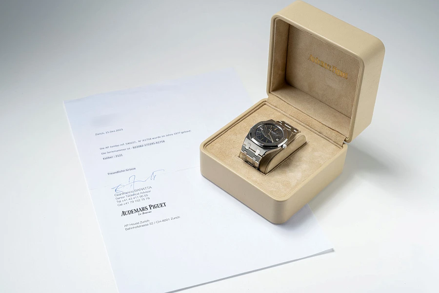 Royal Oak Jumbo Ref. 5402ST A-Serial in Stainless Steel