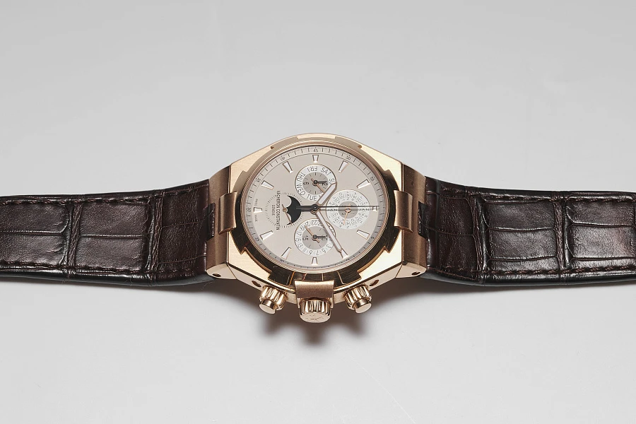 Overseas Chrongraph Perpetual Calendar